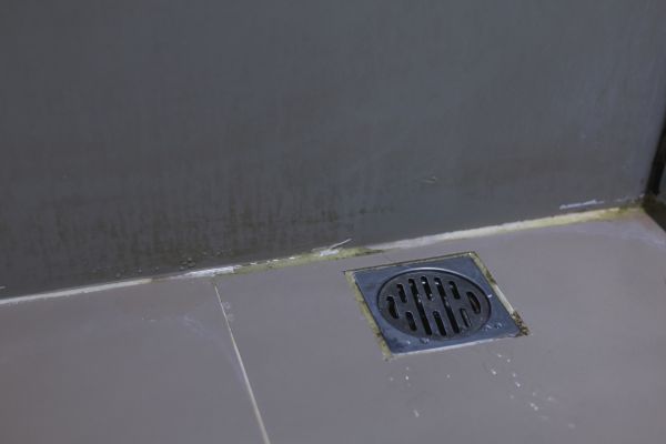 Cost of Bathroom Drain Installation in Charleston
