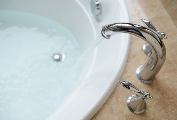Cost of Tub Faucet Replacement in Charleston