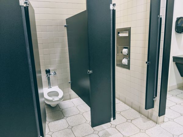 Cost of Commercial Toilet Installation in Charleston